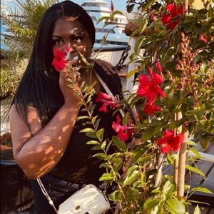 Meet your Posher, Chinemenma